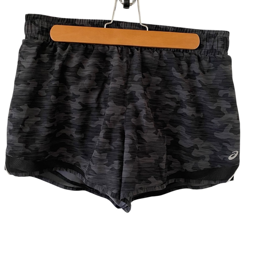 ASICS Gray Black Camo Print Athletic Running Shorts Women’s Size Medium